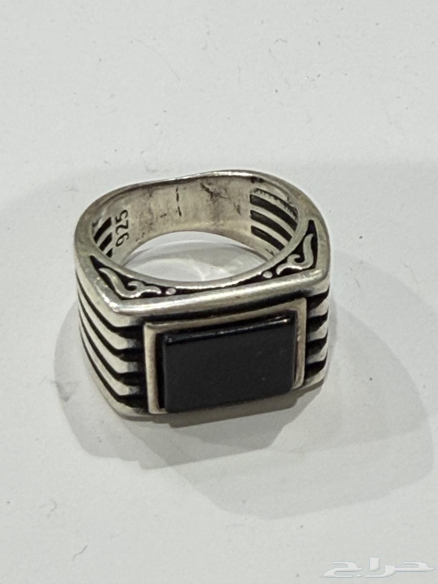 خاتم فضه ملكي مربع عيار 925 بفص اسود وفص اخضر64618115522562114