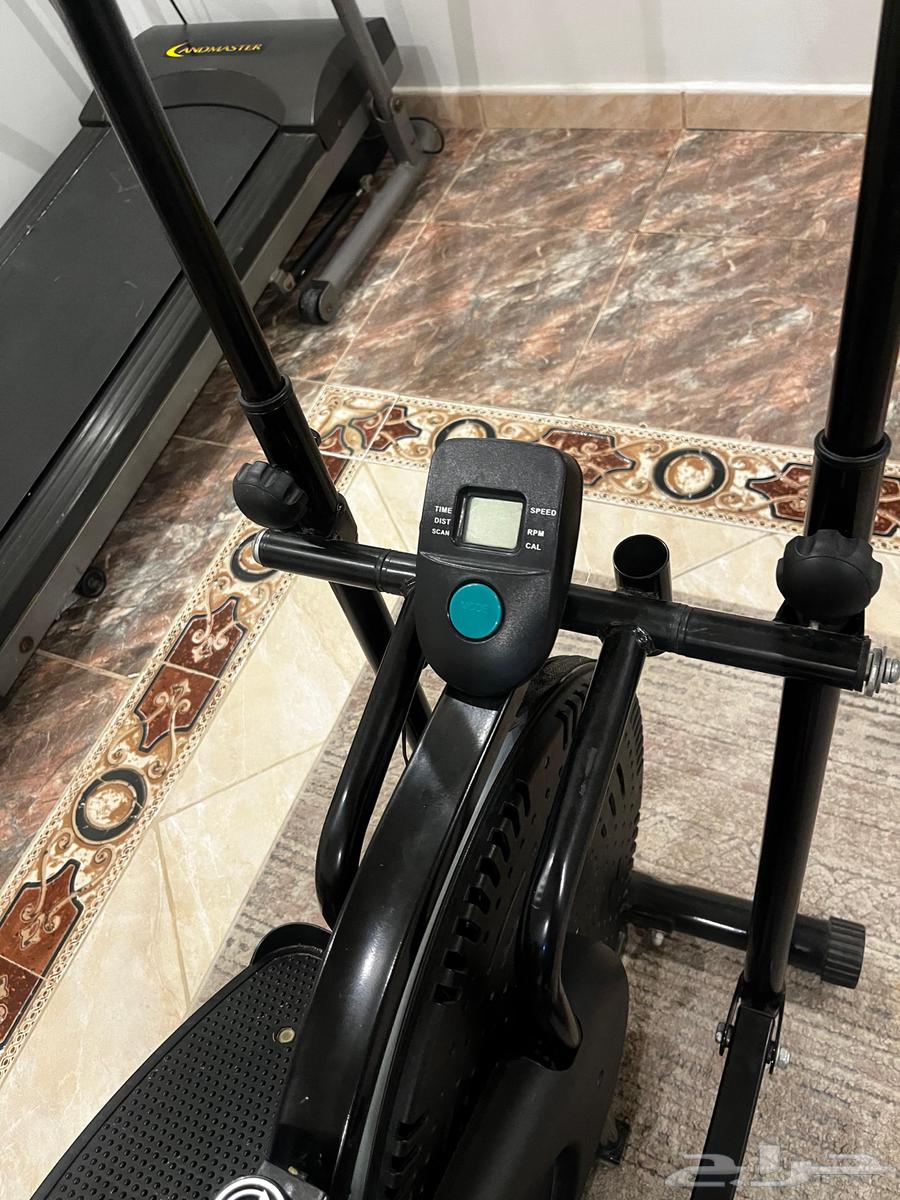 Treadmill and Exercise Bike64620692663299111