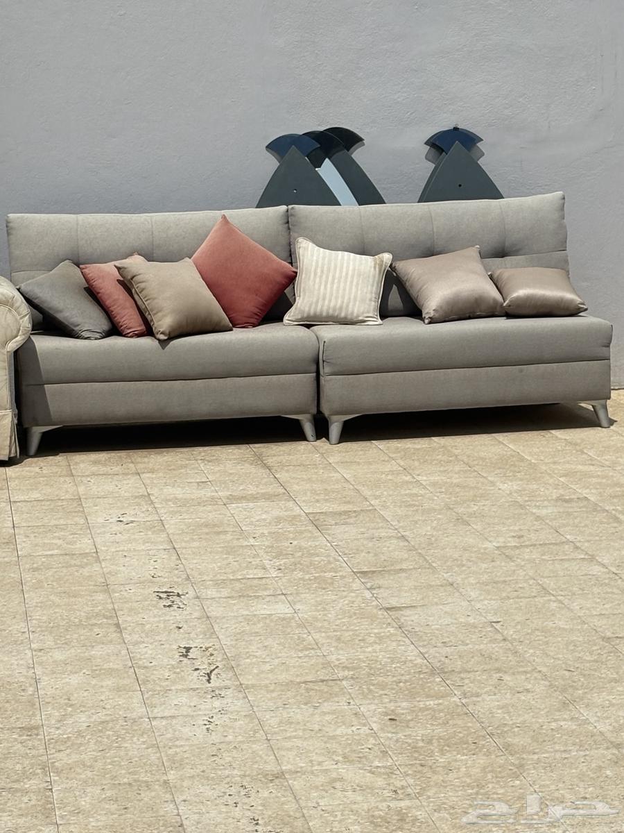 اللي محتاج كنب64583569533059112