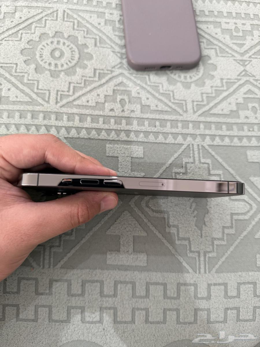 للبيع ايفون 13 برو 25664620568163585114