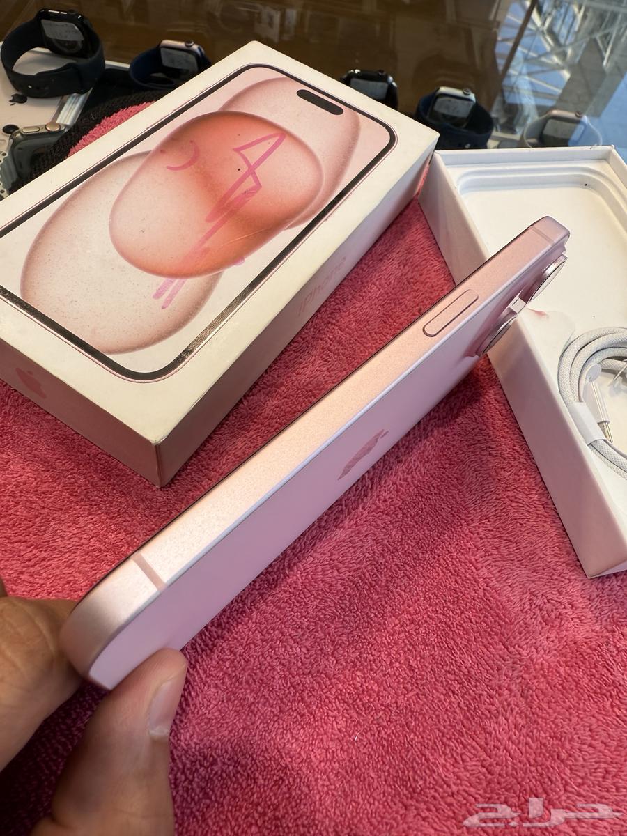 آيفون 15 عادي 128 قيقاء بطارية 100  مع كرتونه وكامل اغراضه64622253431041113