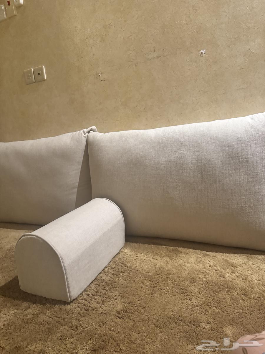 للبيع جلسة64617900904963110