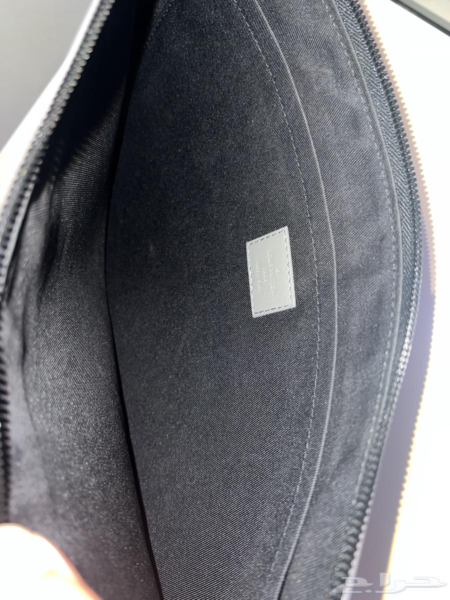 شنطة (باوتش) لويس فيتون اصلية64620517983746112