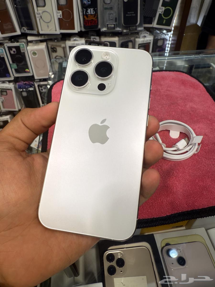 آيفون 15 برو 256 قيقاء بطارية 88 مع سلك شاحنه نضيف64624278597249110