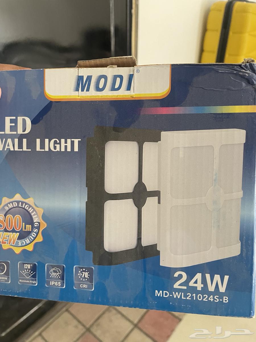 لمبات جداريه للبيع64621679429121110