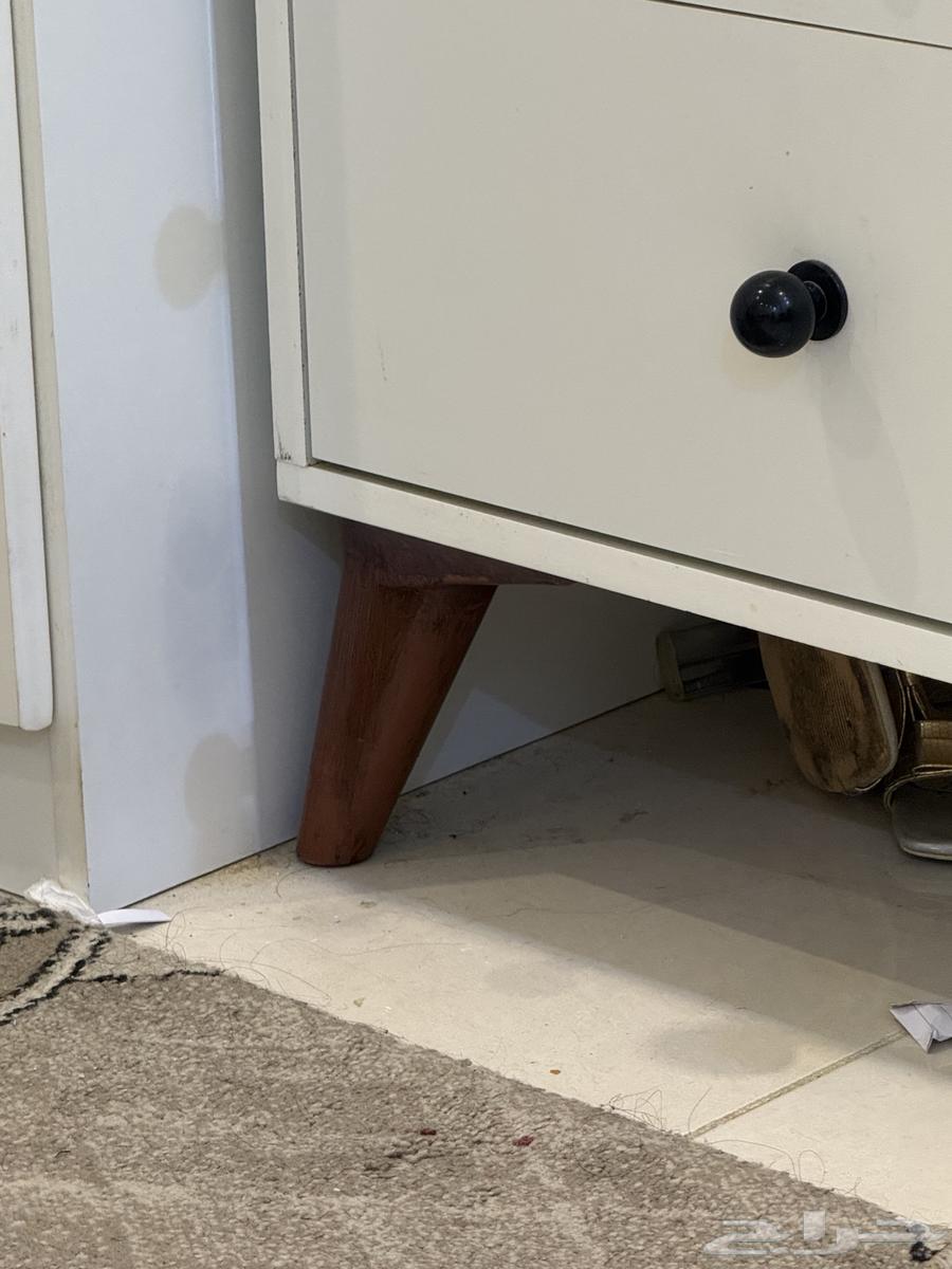 دولاب ملابس وتسريحه64621055110273110