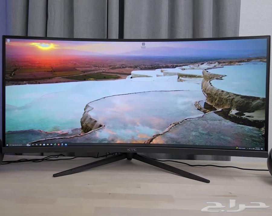 Ultra-Wide Curved Gaming Monitor 2K64623679752194110