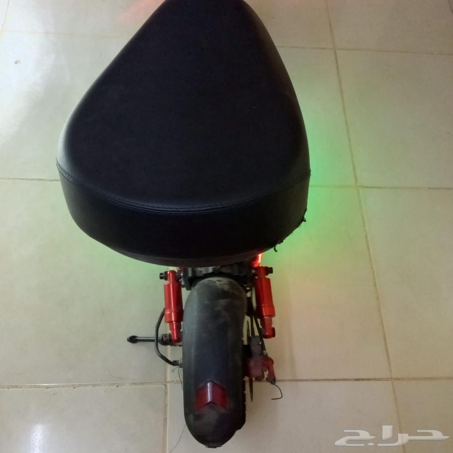 سكوتر الوحش نظيف بس يبغالو تغيير الدعاسه64618389126401114