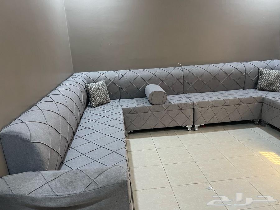 كنب للبيع لغرفه 4 464624462411266110