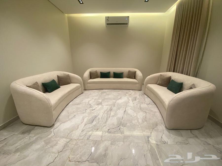 بيع كنب جديد ونظيف جدا64618489406083110