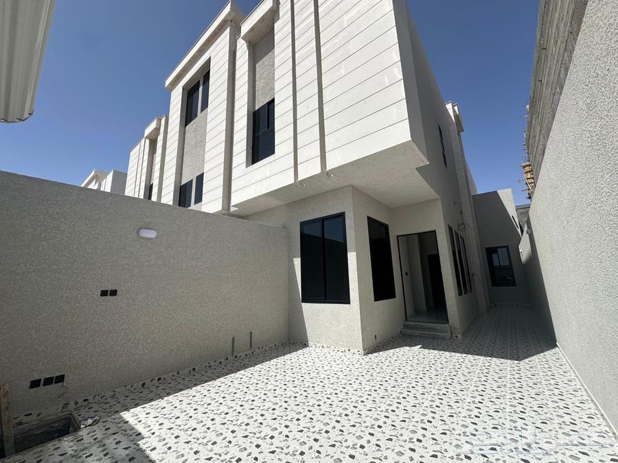 للبيع شقق تمليك بحي الراجحي (النرجس )64147628481923111