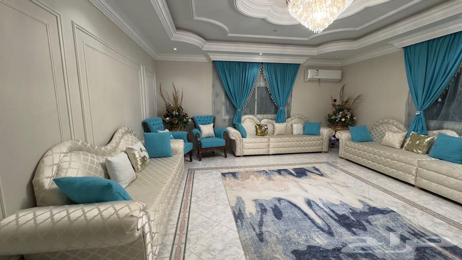 طقم كنب نظيف جدا لم يستخدم كثيربحاله ممتازه64625993333377110