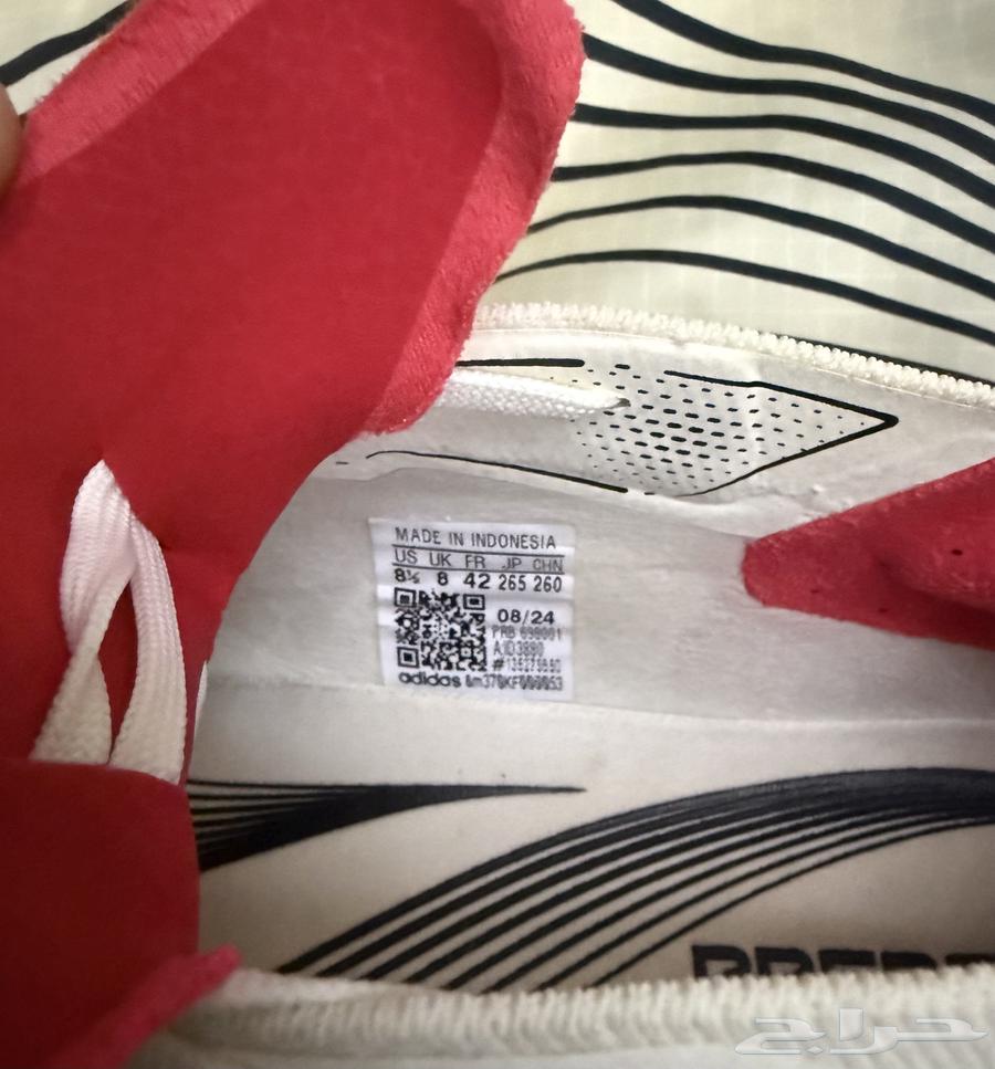 بوت كرة قدم - بريداتور اديداس اصلي64624940607362112