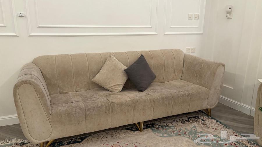 كنب صاله مستخدم للبيع64617350734851110