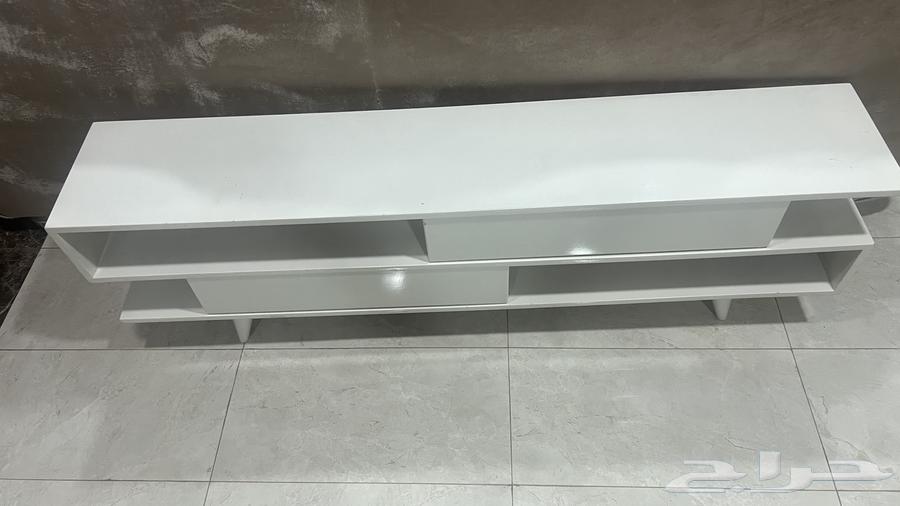 حامل تلفاز للبيع بـ 175 ريالاً سعودياً64618363911555113