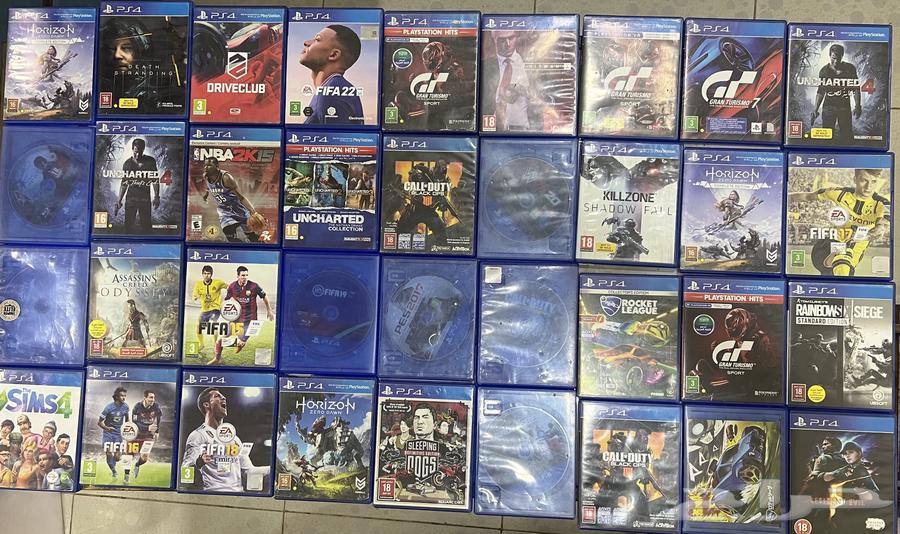 للبيع أشرطة سوني فور64624168616321110