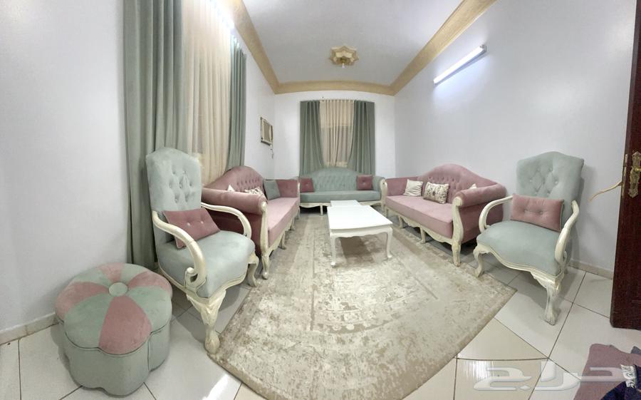 Sofa Set, 6 Pieces, Clean Usage, Price (800), Reason for Sale: Relocation64620729939970110