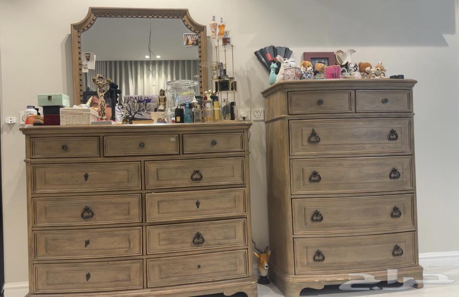 تسريحة وشيفونيره بحاله ممتازه64619867488898110