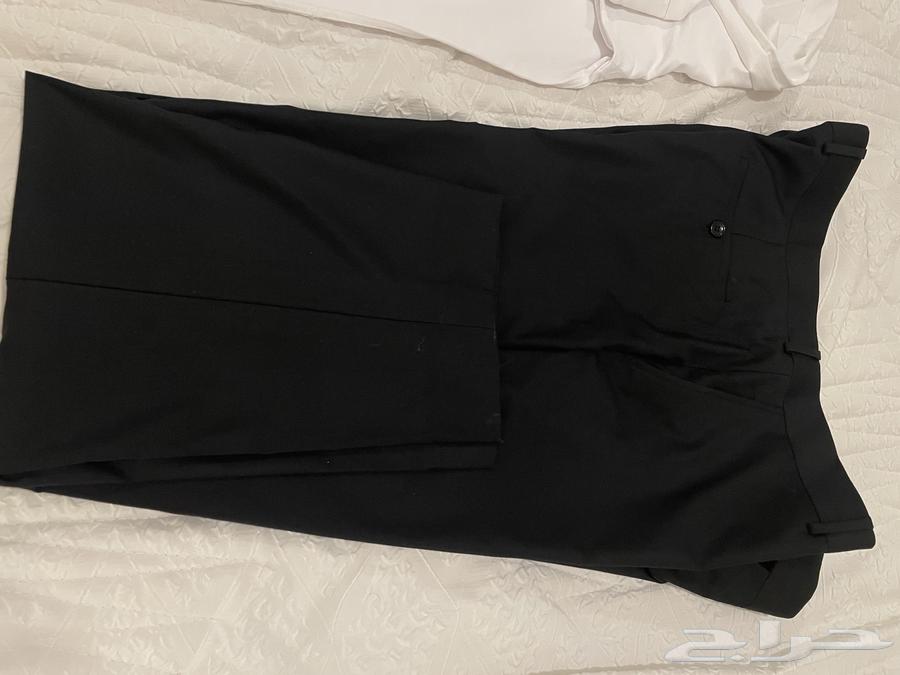 بدلة عريس فخمة لبست لمرة واحدة فقط يوم الزواج64618564475521113