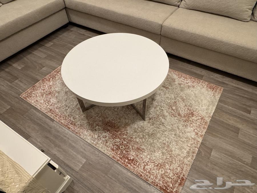 Sofa Set with Two Tables and Television64617013661057112