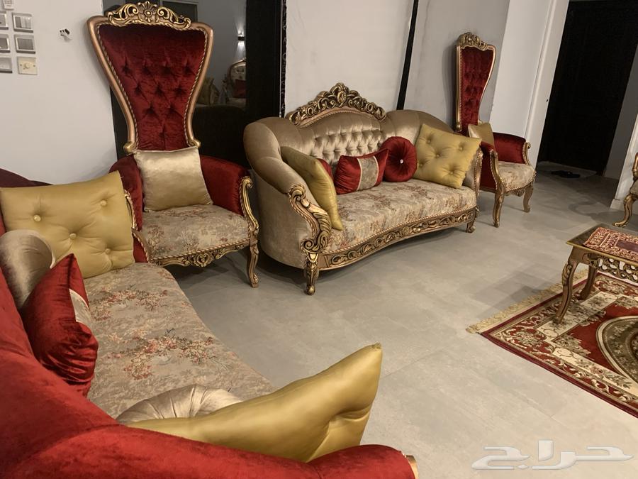 Royal Sofa for Sale, Very Clean, 4 Pieces, for 3 People, 4 Royal Chairs, and 3 Tables64616369915777111