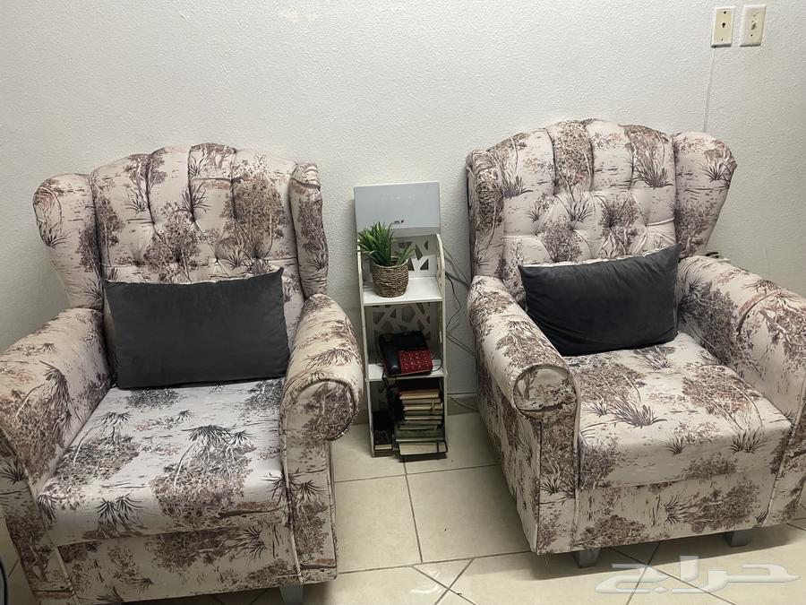 كنب شبه جديد للبيع64616382325121112