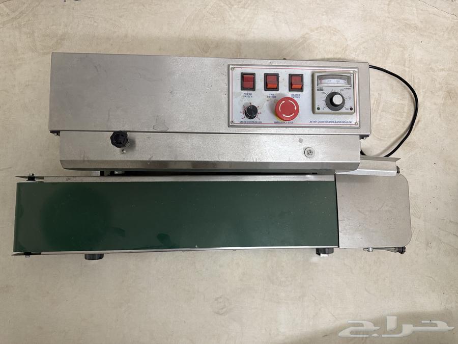 Automatic Thermal Sealing Machine (SF150)64625075239169110