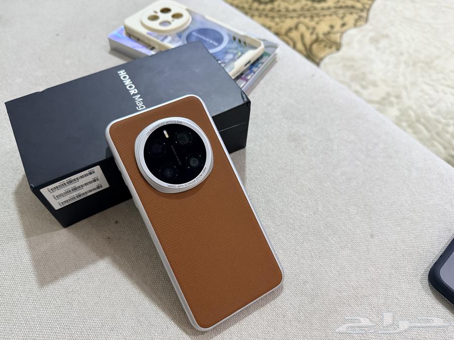 هونر ماجيك 7 برو مساحة 512 اللون الفضي مع ساعة وايربودز هونر64616566709378113