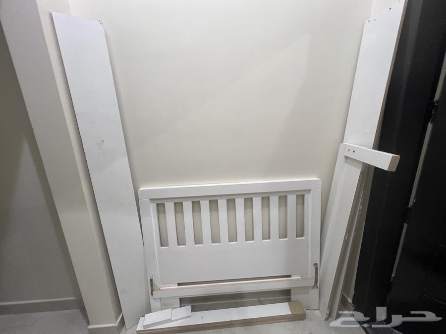 سرير نفر ونص ايكيا للبيع مقابل 30064625319601538110