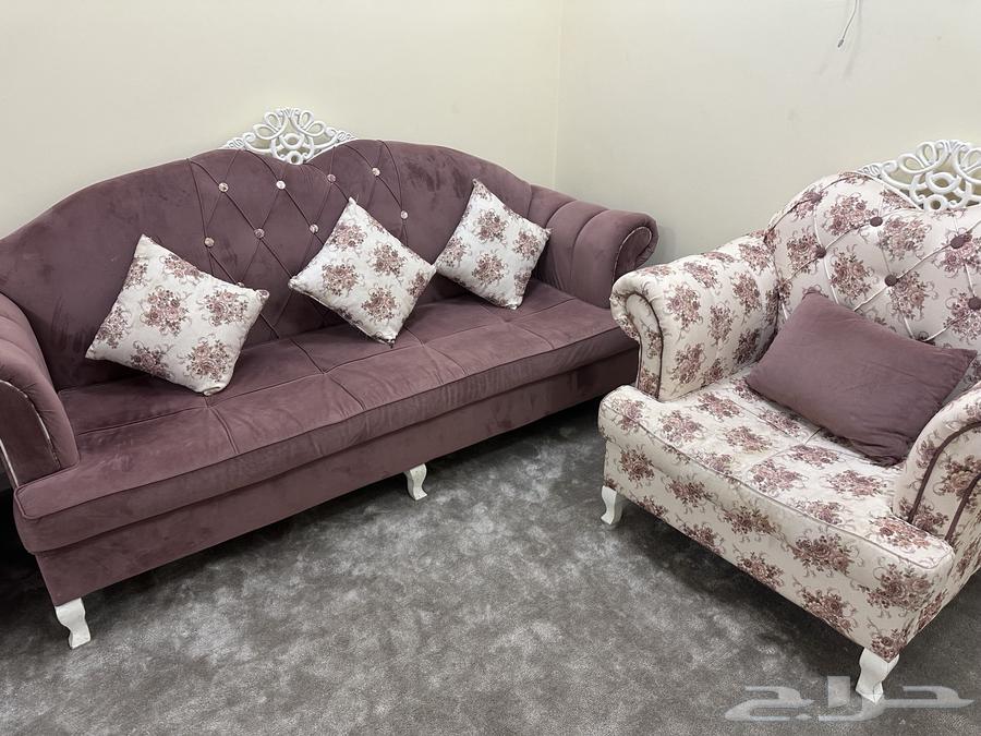 كنب مرتب ونظيف اربع قطع64618689469057111