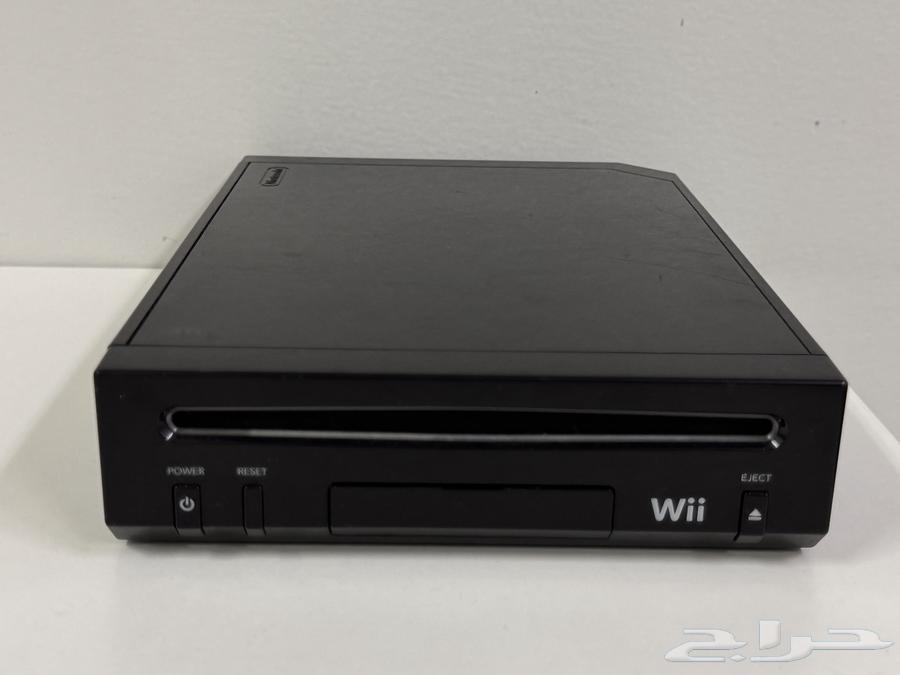 Used Wii Console in Good Condition with Two Games64619979944066111