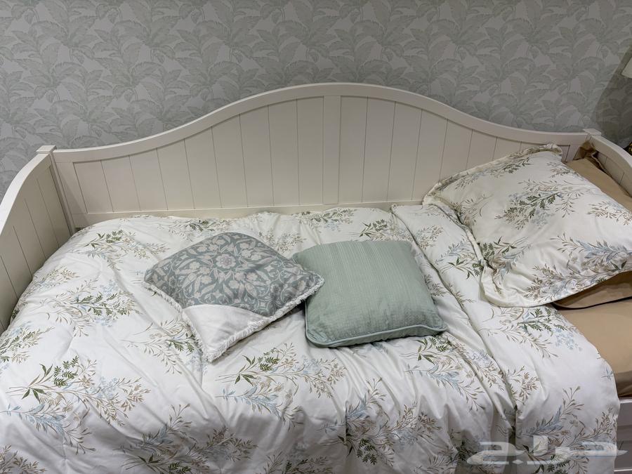 سرير ابيض خشبي هندسي نهاري مع سرير سفلي استخدام نظيف64618264803971112