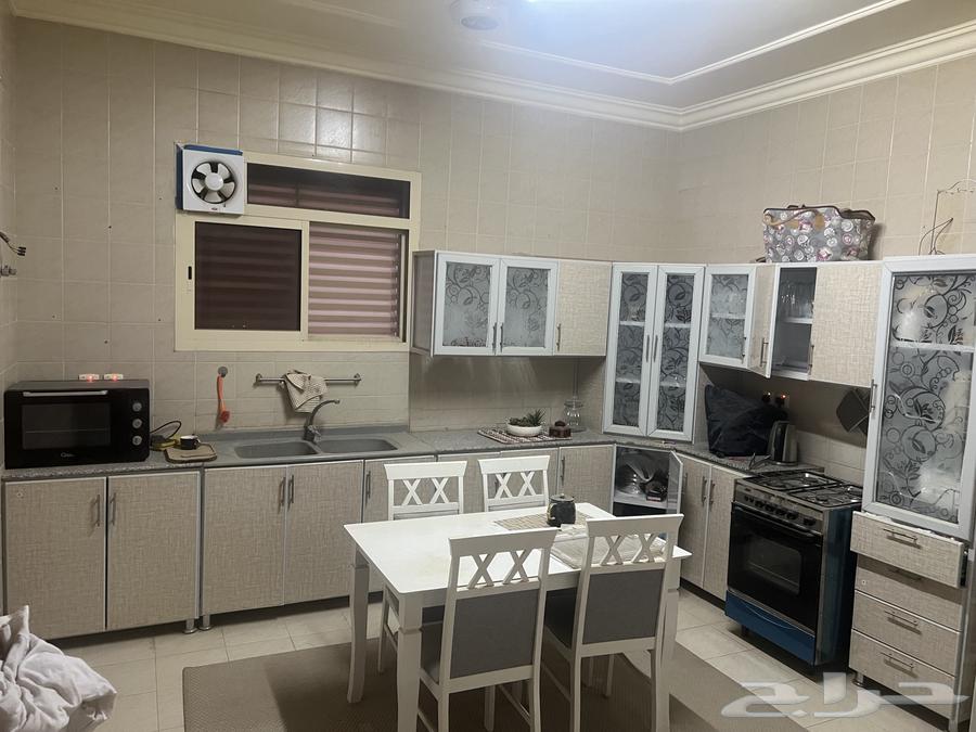 مطبخ المنيوم نظيف للبيع64616394471811110