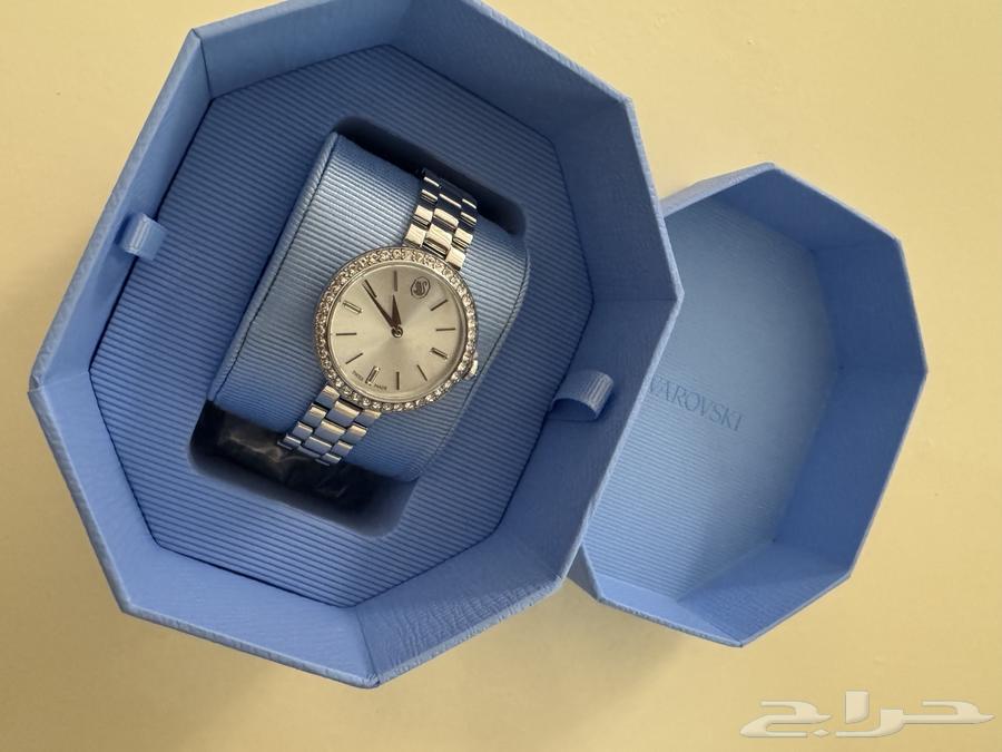 للبيع ساعه ماركة سواروفسكي اصليه64617163111809110