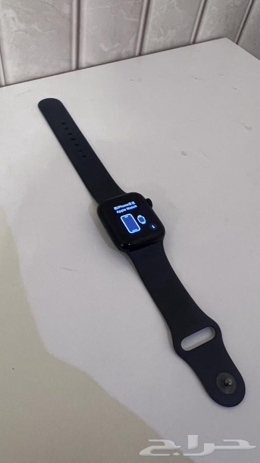 ساعة ابل بحاله الوكاله64617150535553114