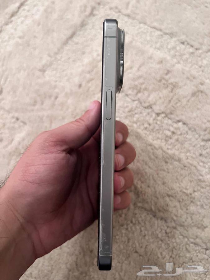 ايفون 15 برو ماكس نظيف64619917727233111