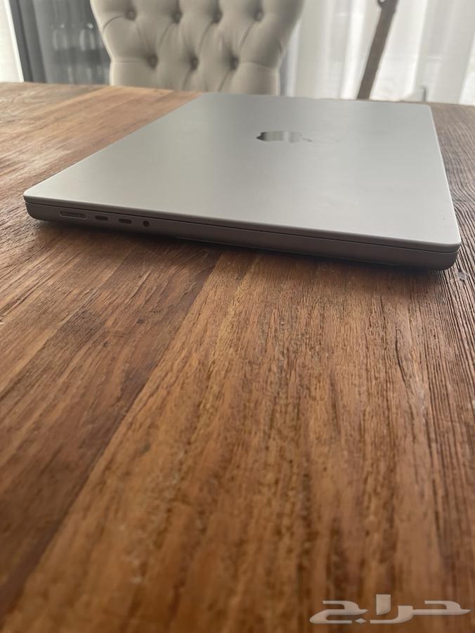 ماك بوك برو 16 بوصة 202164619067427075112