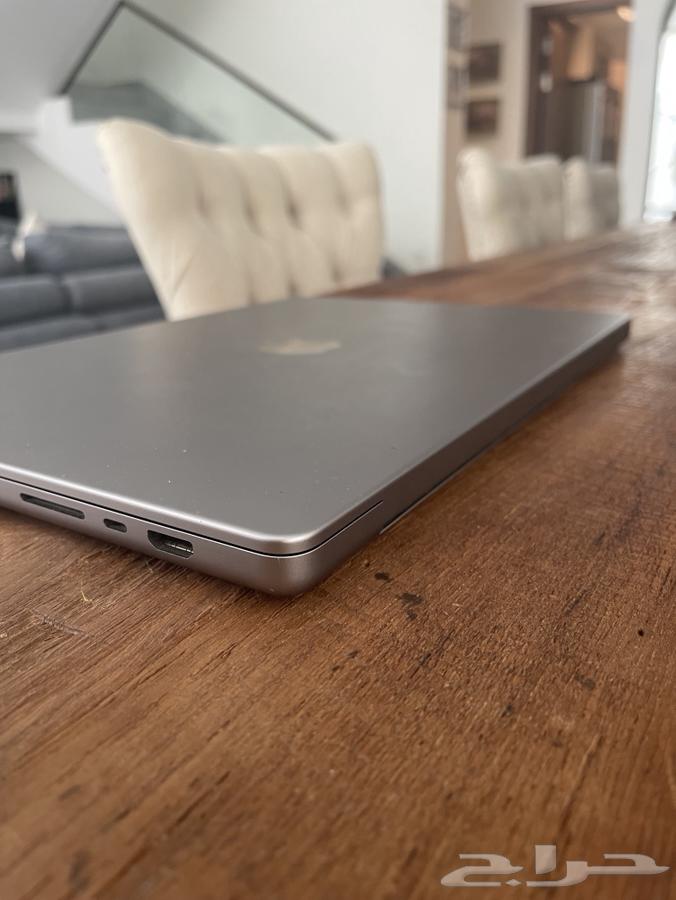 ماك بوك برو 16 بوصة 202164619067427075113