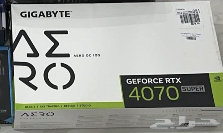 White 4070 Super Graphics Card with 3 Fans64616840395138110