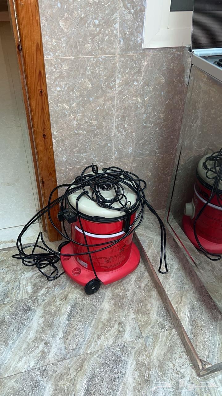 فرن D.B كبير للبيع شغال خمس عيون و مكنسه كهربائية64623356253825110