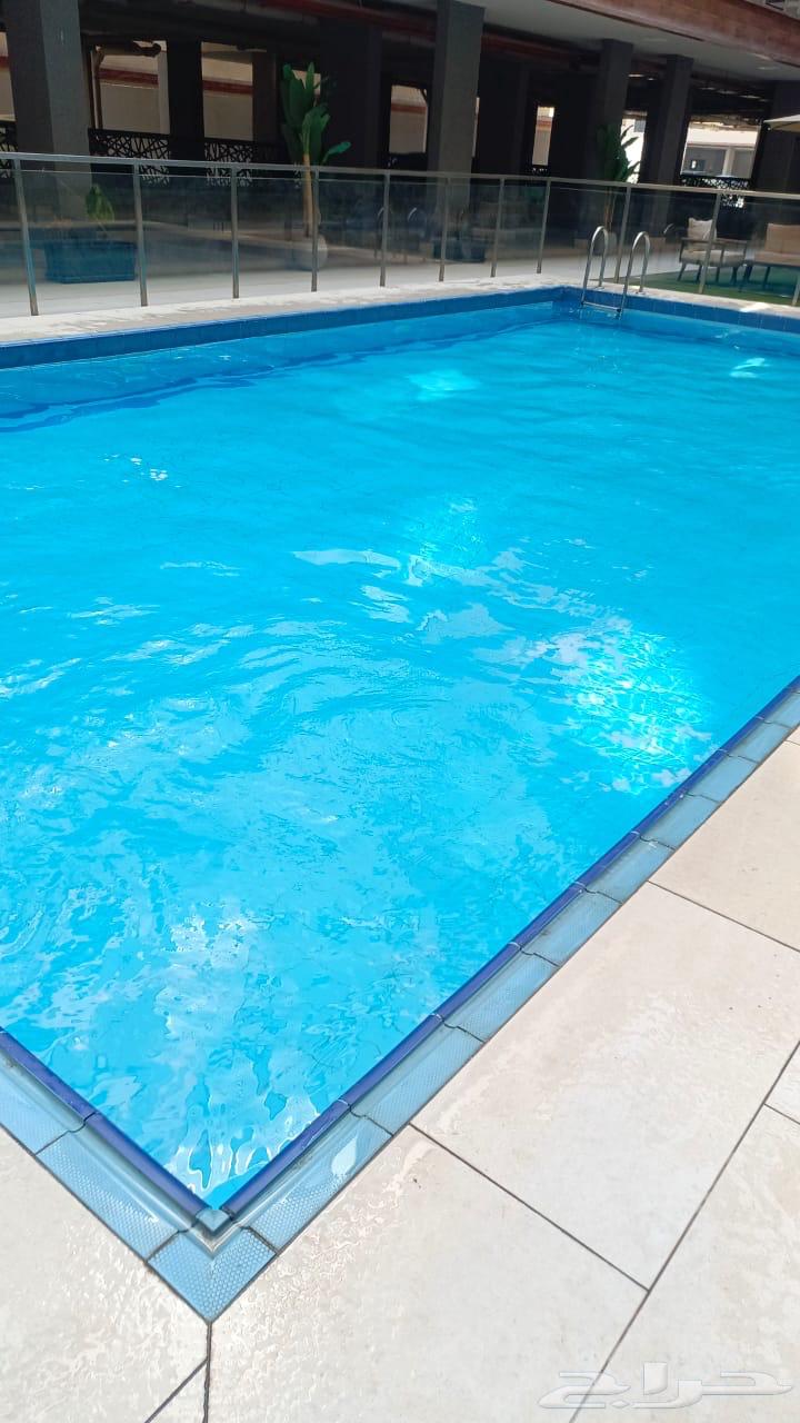 شقه ثلاثه غرف نوم بحي الحمراء Luxurious three rooms apartmen64147628989185110