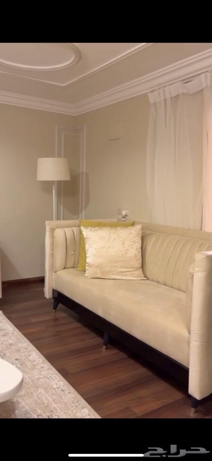 كنب 3 قطع مخمل نظيف سبب البيع تغيير64617589658497110