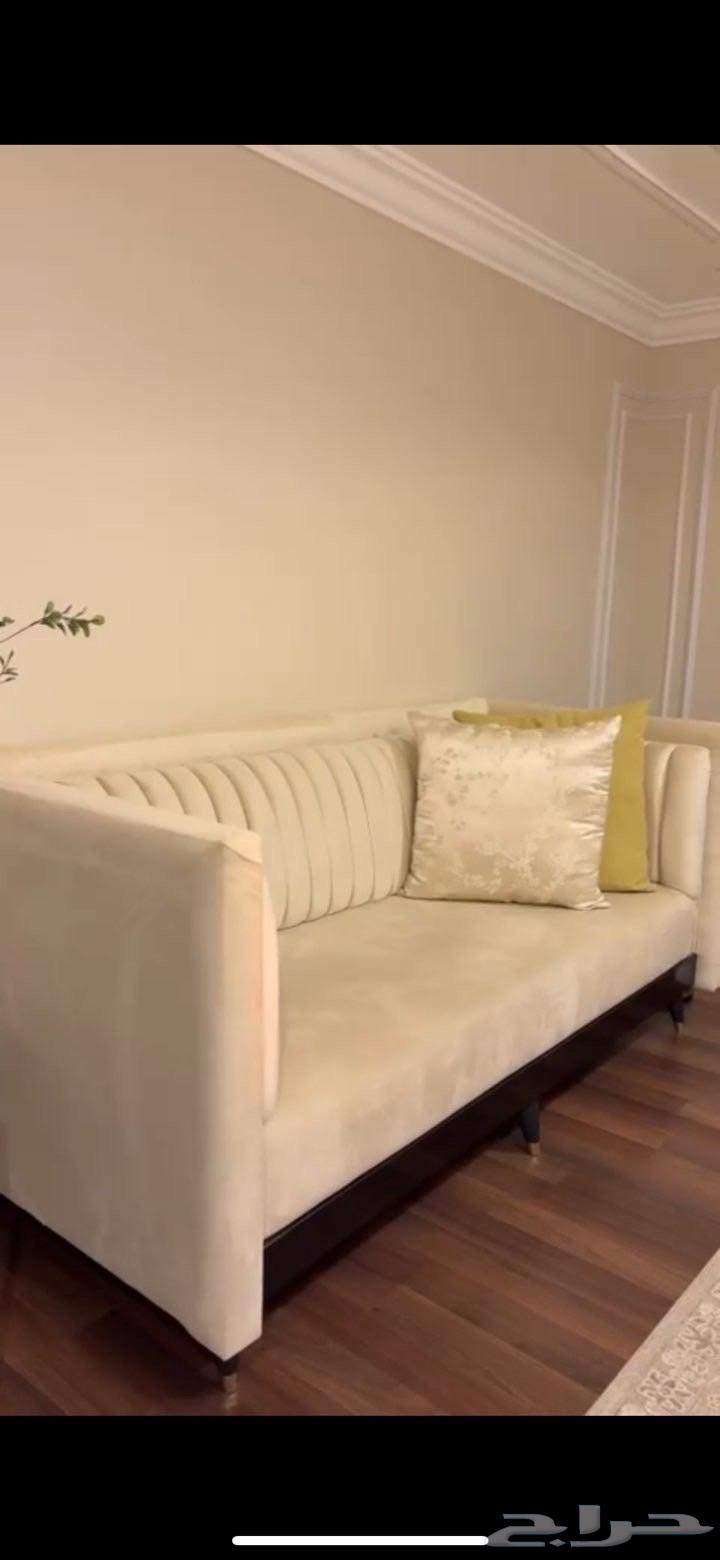 كنب 3 قطع مخمل نظيف سبب البيع تغيير64617589658497112