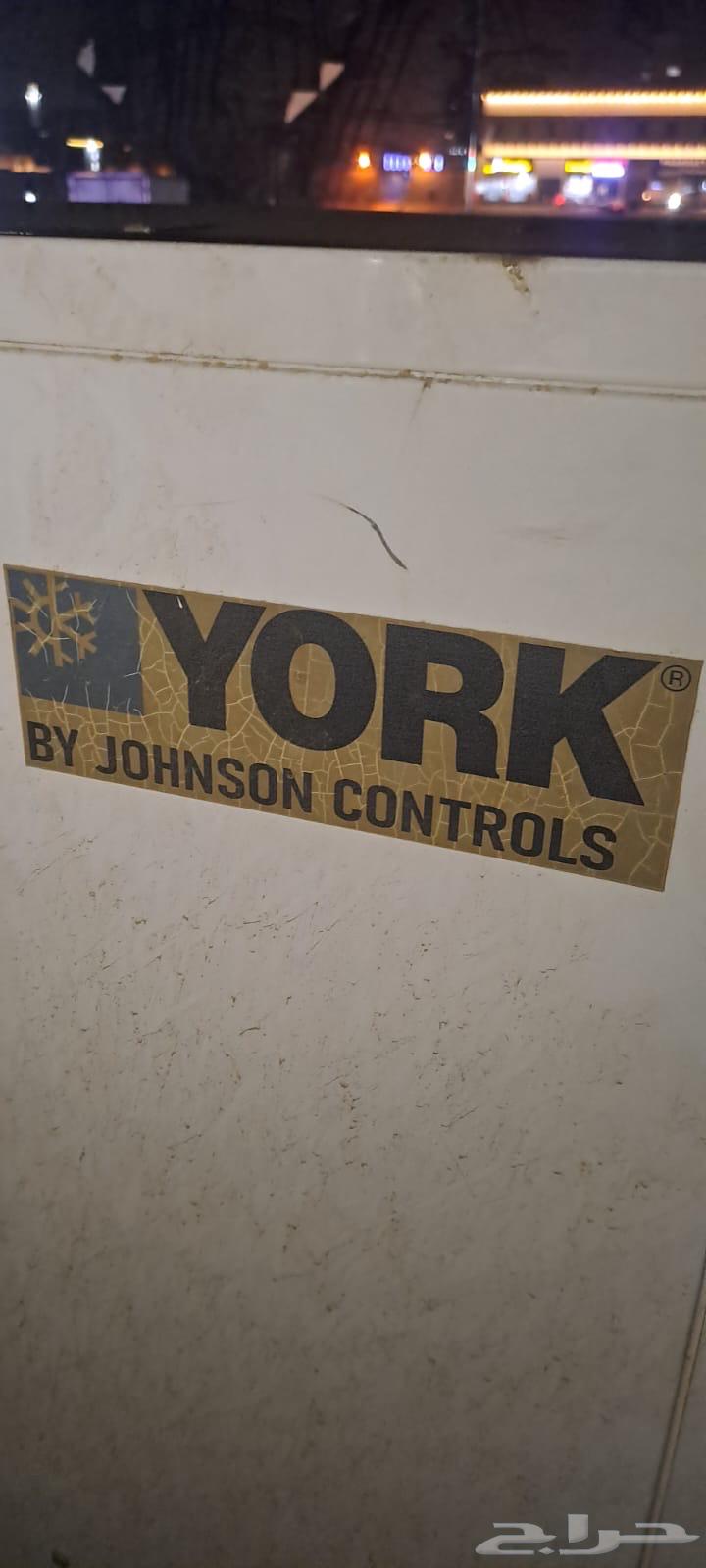 مكيف مركزي 5 طن (دكت) بحالة ممتازة64624793671938111