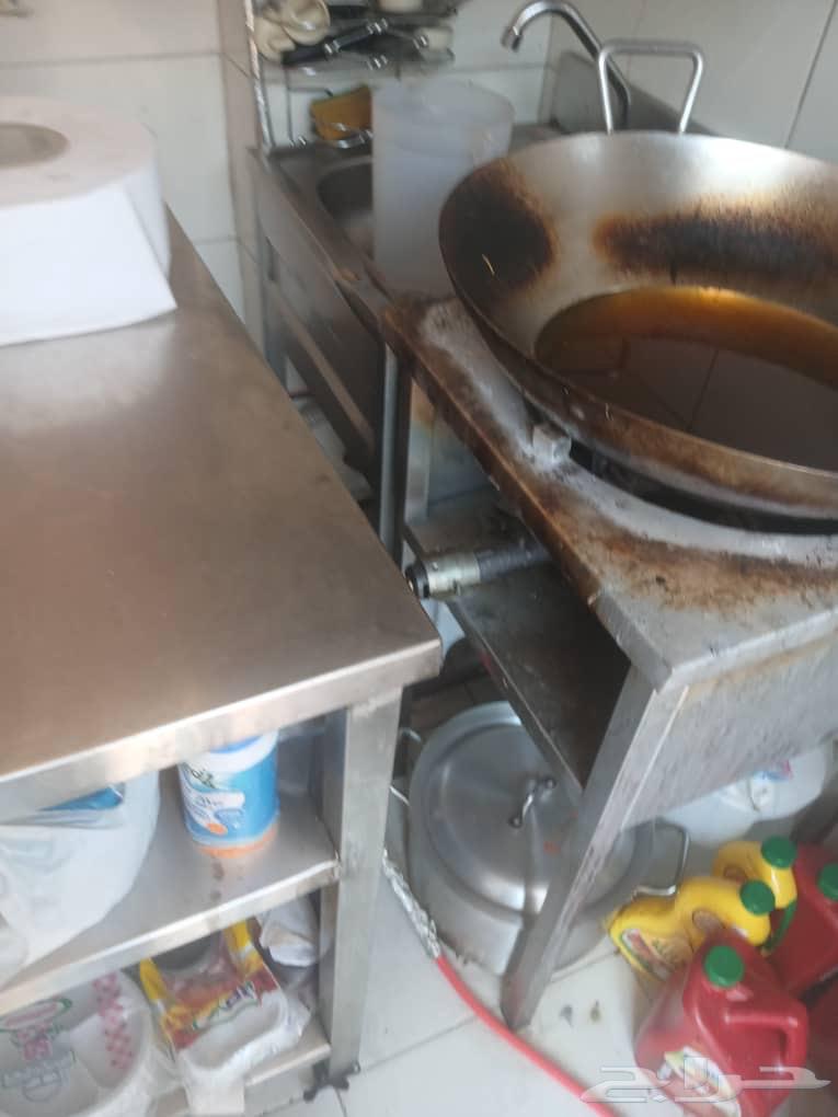 بيع اجهزة وعدة بطاطس وعصيرات وسندويشات بالكامل64620154786945110