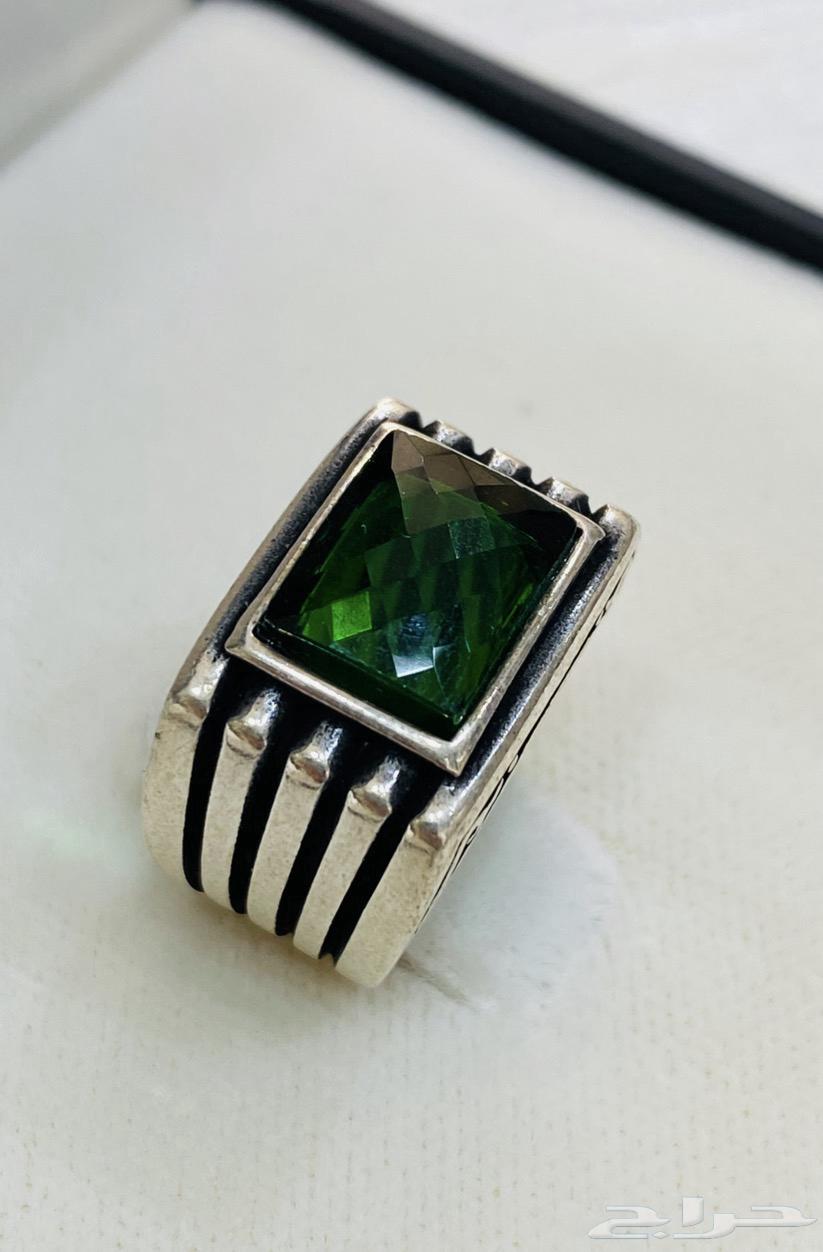 خاتم فضه ملكي مربع عيار 925 بفص اسود وفص اخضر64618115522562113