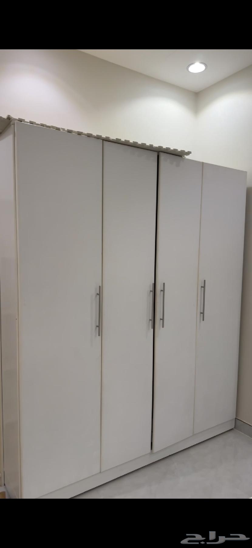 غرفه ودولاب وطاولة تلفزيون للبيع المهديه64625343972353111