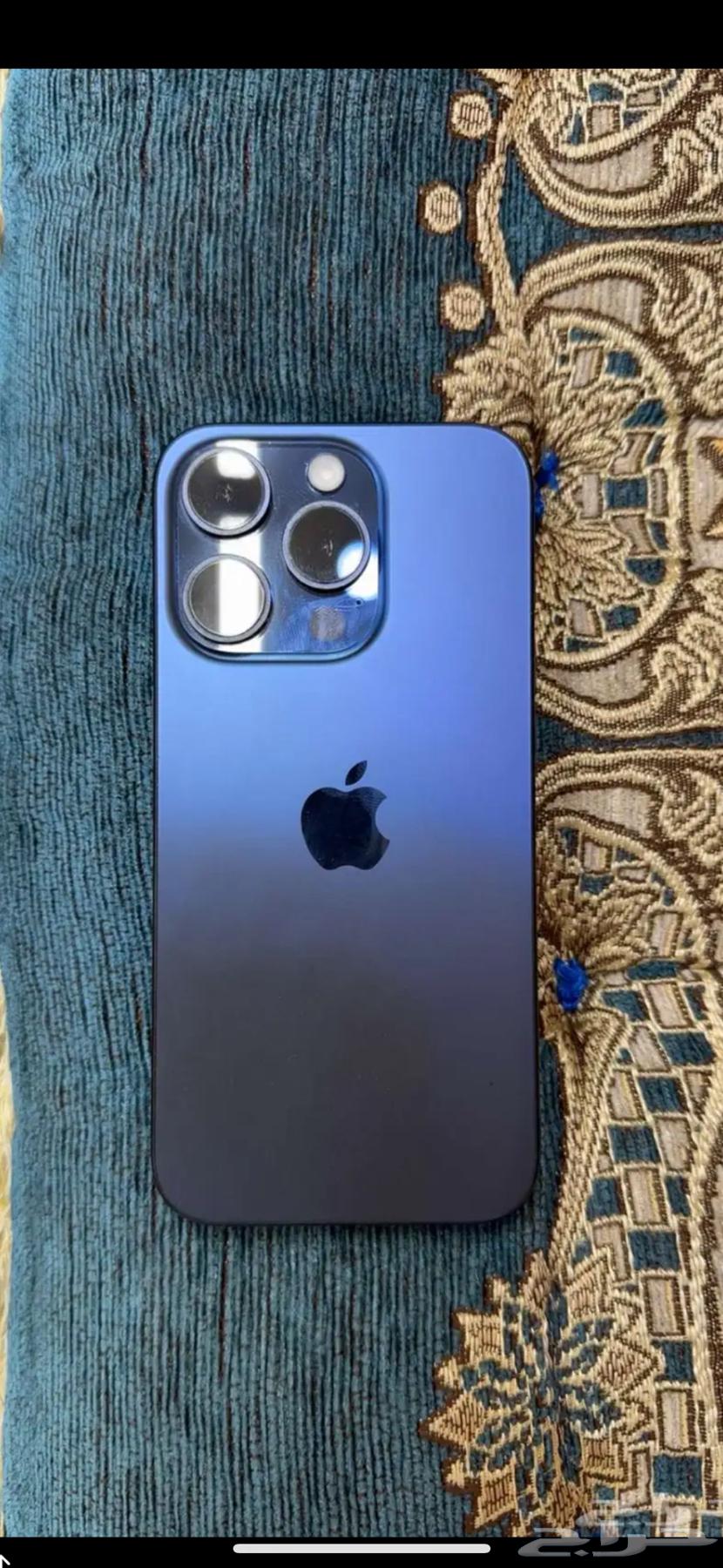 آيفون 15 برو 256 كرتونة معك جوال ماانفك نسبة بطارية 8764620992871937110