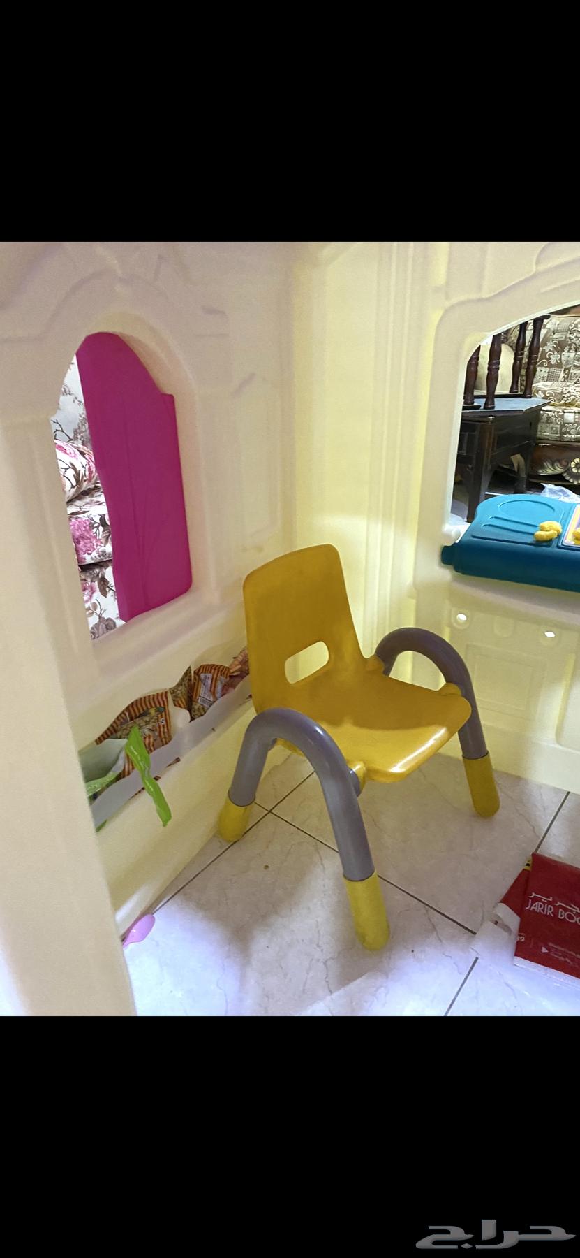 بيت العاب واسع لاعمار مختلفه بحاله ممتازه64617150558977111