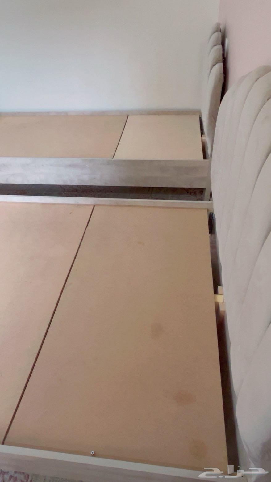 كراسي نوم عدد 2 حبه نظيفه جدا64619480216322111